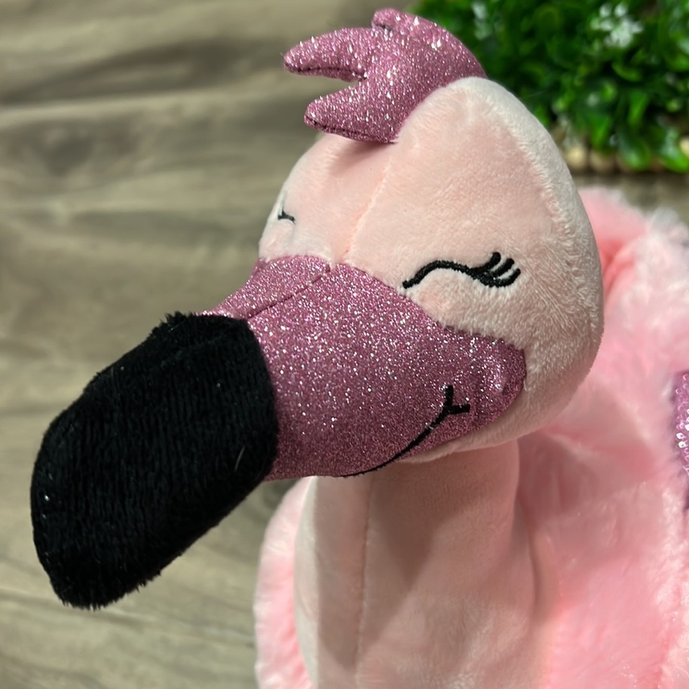 ❌SOLD❌ 🌟HOST PICK!!🌟 ARDENE flamingo slippers - NEW with tags - size 5-6. - Picture 6 of 7